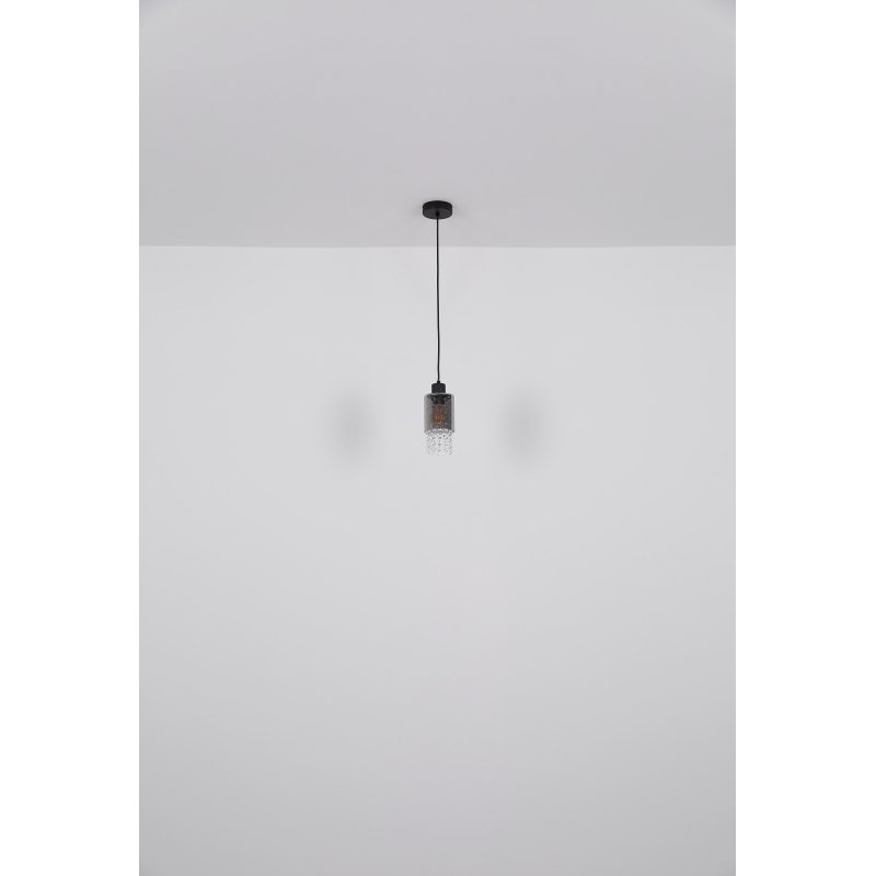 Stylowy design z czarnym matowym wykończeniem