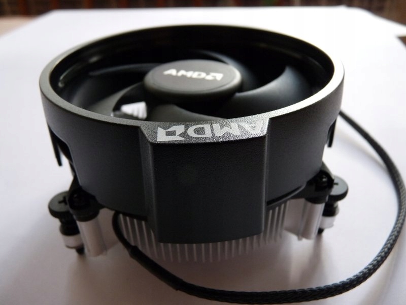 Chłodzenie procesora aktywne AMD 712-000071 – Wydajność i niezawodność dla Twojego komputera