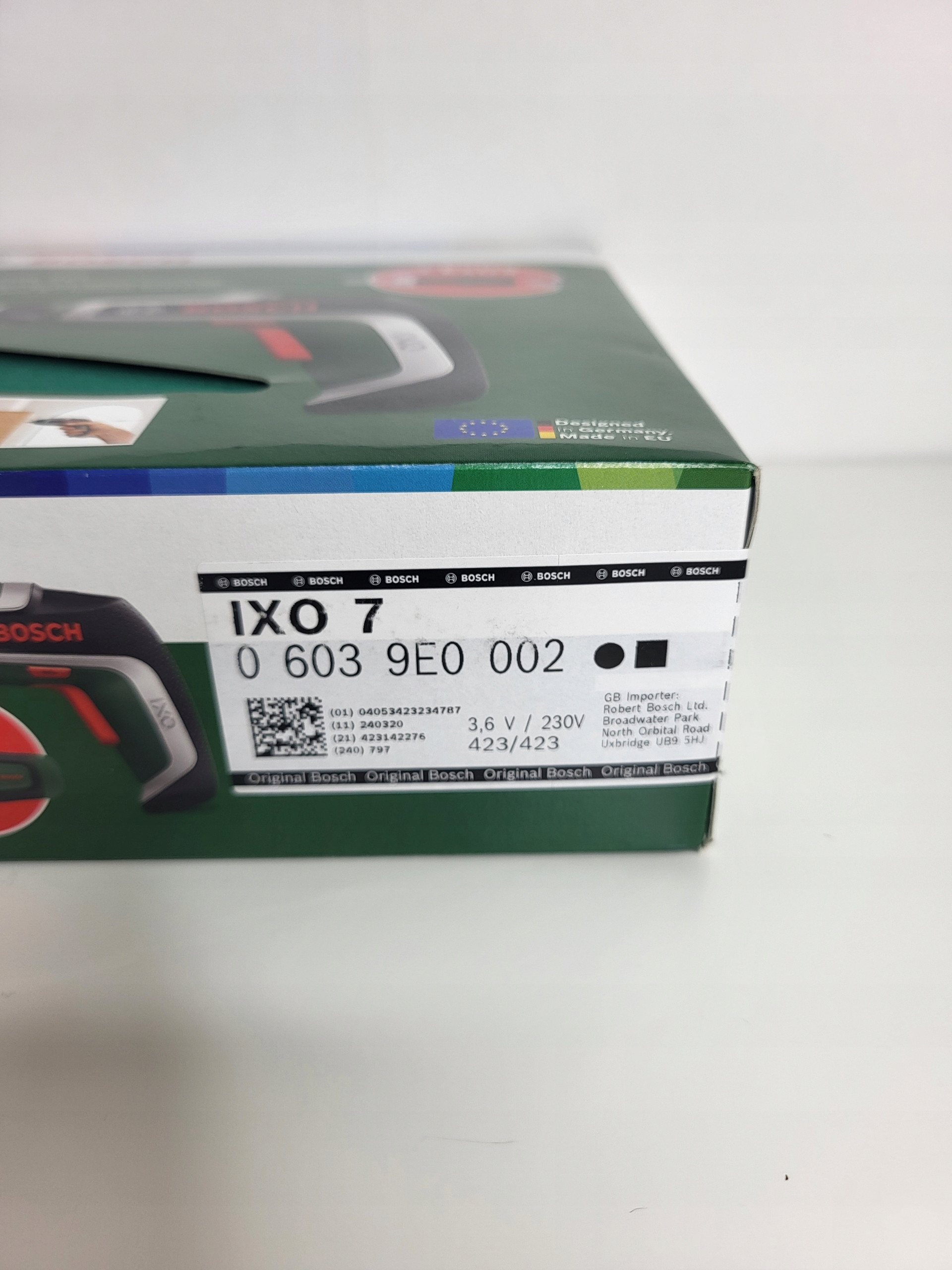 Oświetlenie LED 360° – Praca w zaciemnionych miejscach