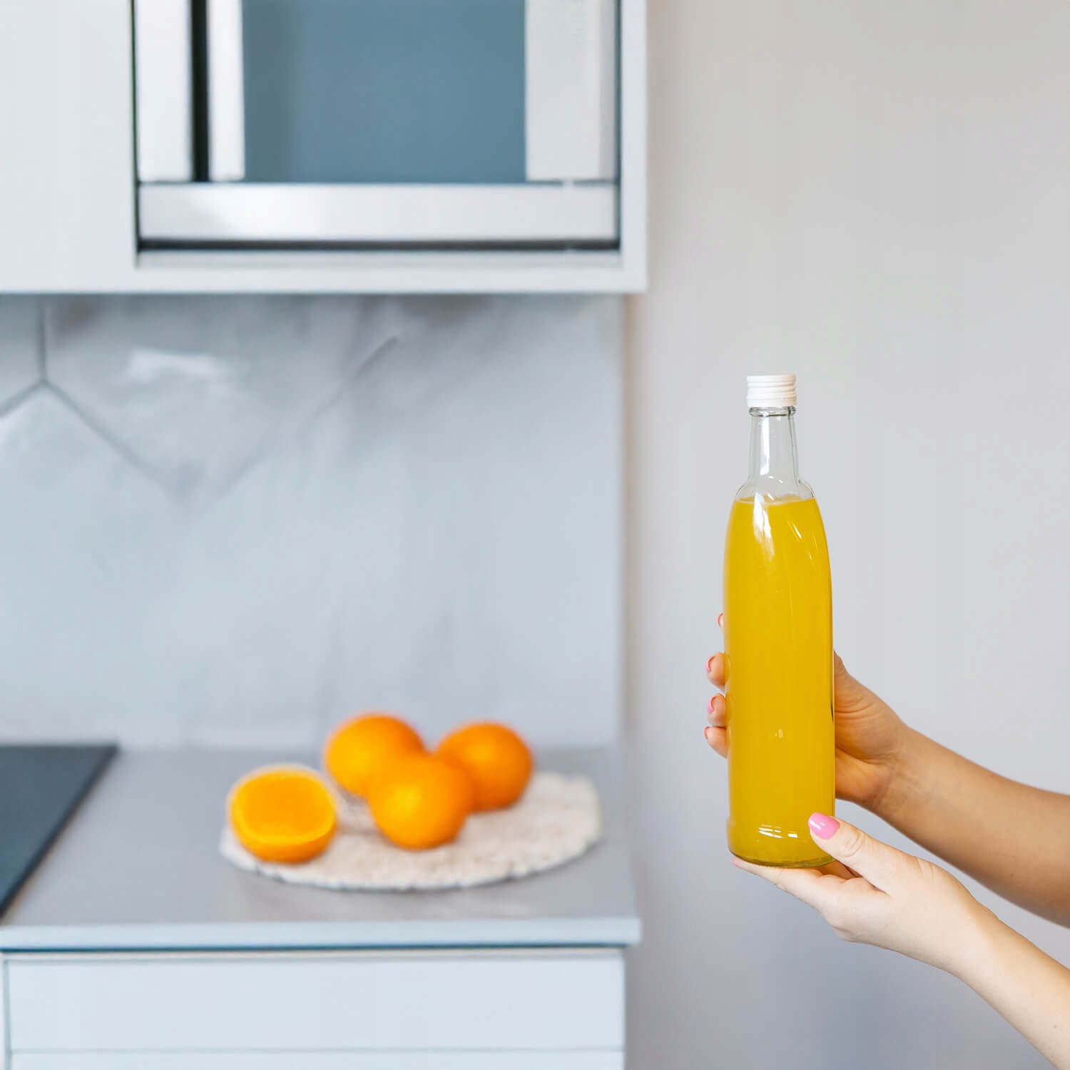 10x Szklane Butelki Iskra 500ml – Idealne do Przechowywania Alkoholu i Soków