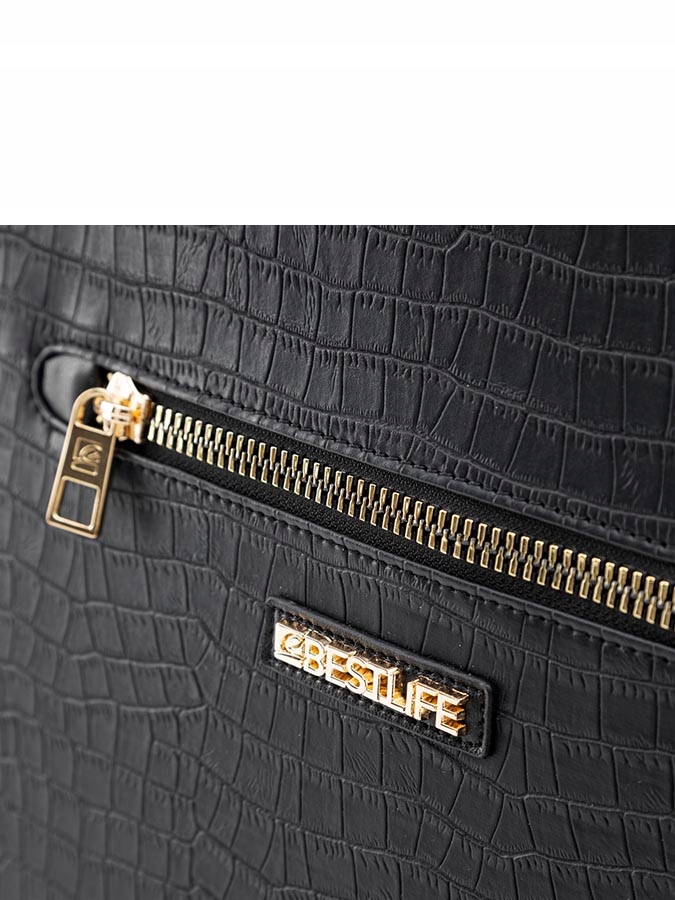 Uniwersalny wygląd z imitacją skóry