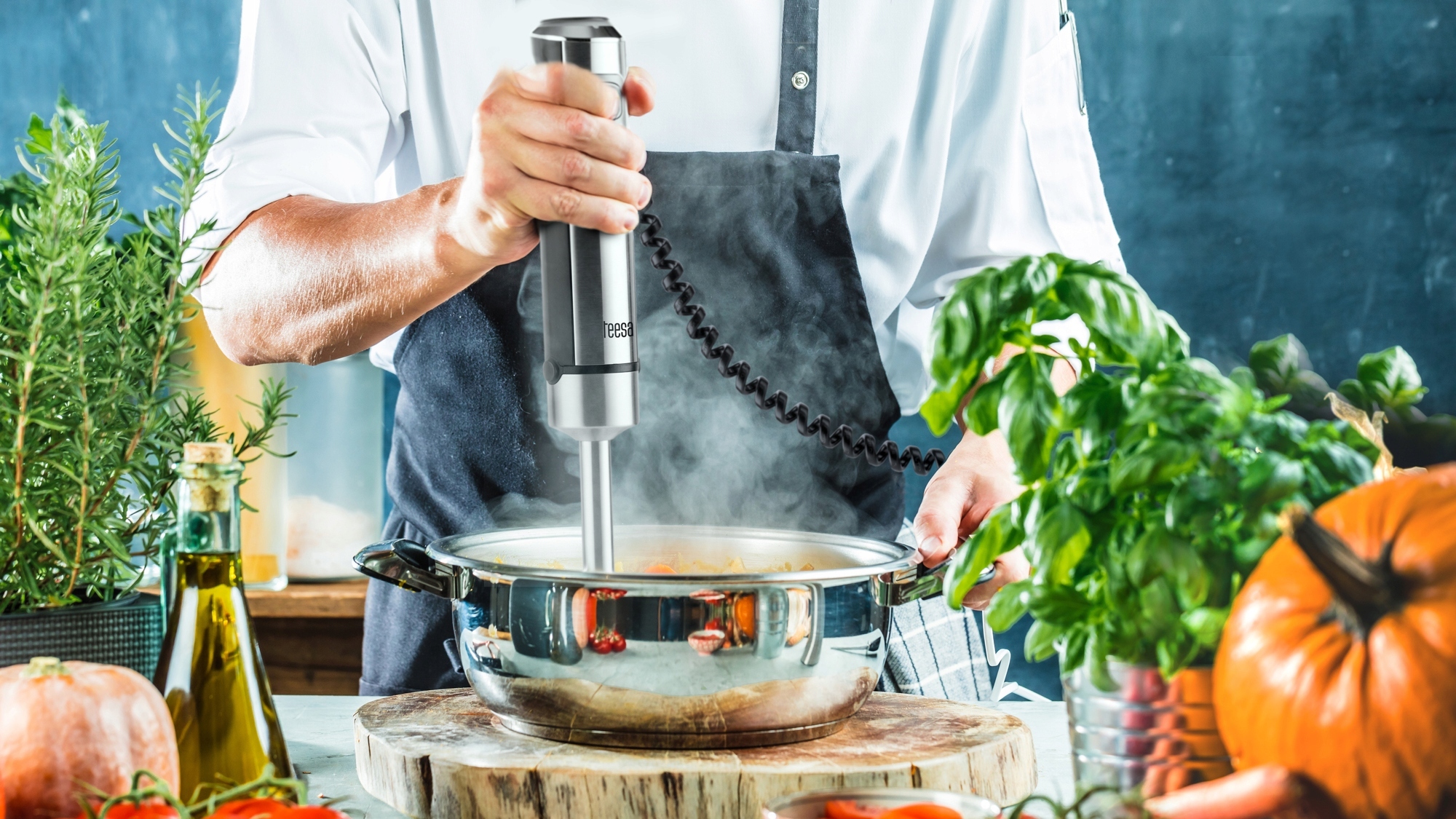 Blender ręczny Teesa 1200W – Twój niezastąpiony pomocnik w kuchni