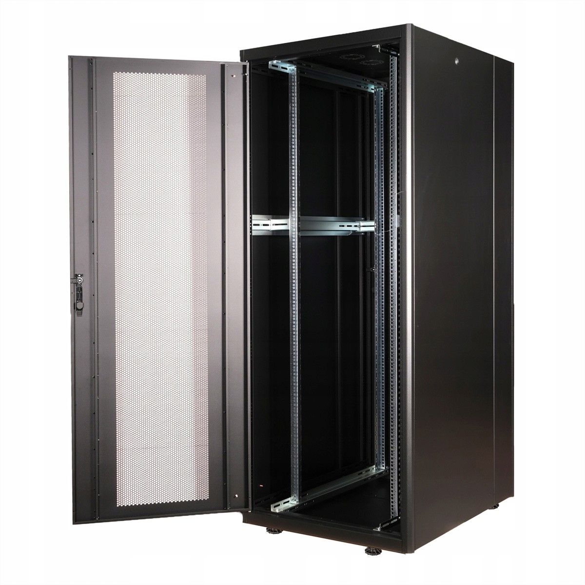 Zdejmowane panele boczne i tylne dla lepszego dostępu