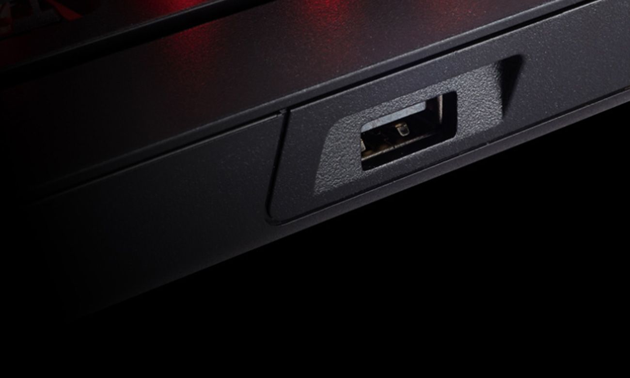 Corsair STRAFE RGB MK.2 Port USB