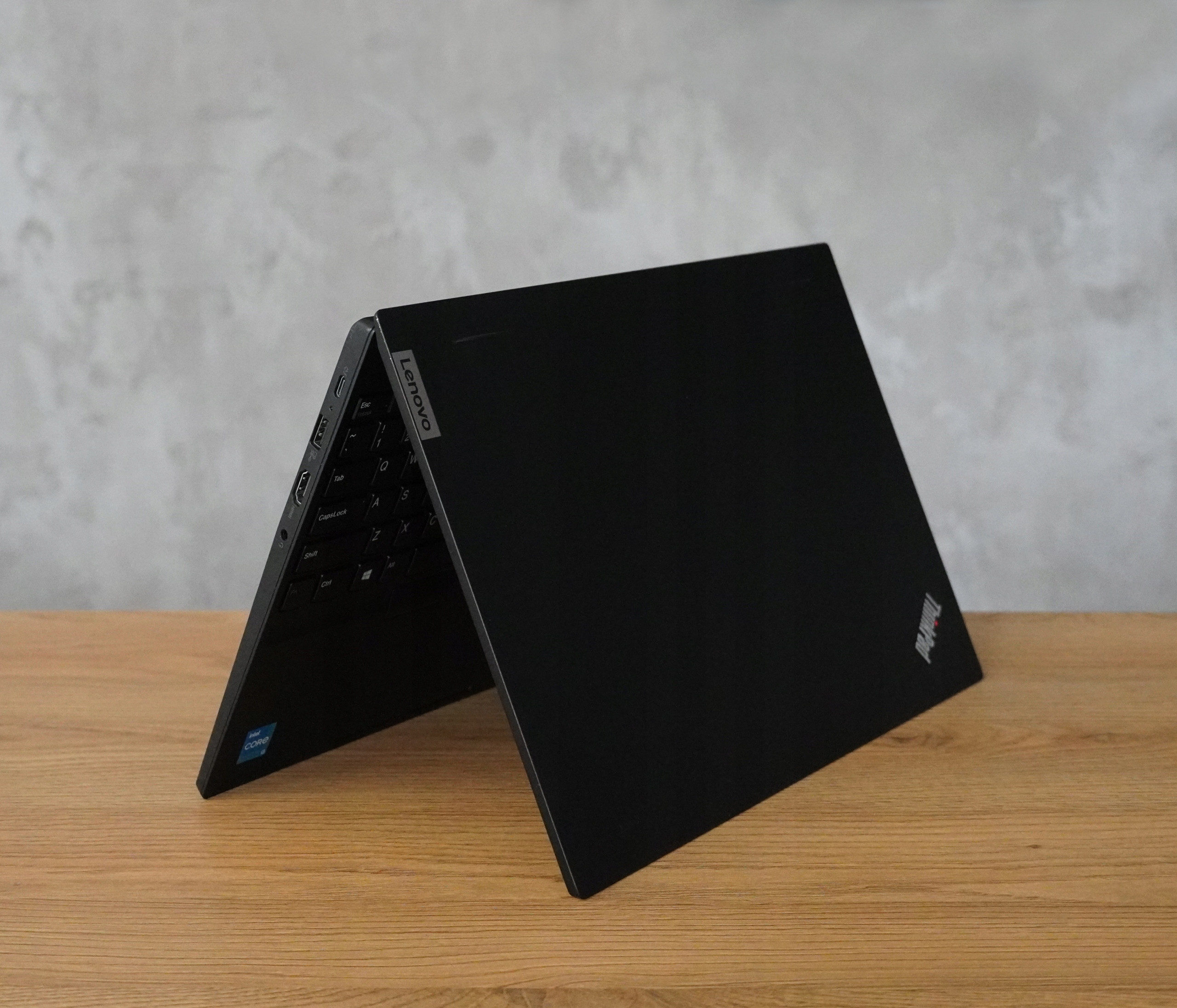 Łączność – Wi-Fi 6 i Bluetooth 5.1 dla wygody