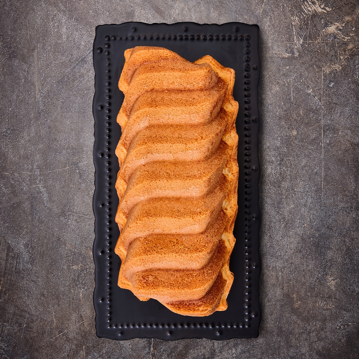 Oryginalny kształt i elegancki złoty kolor