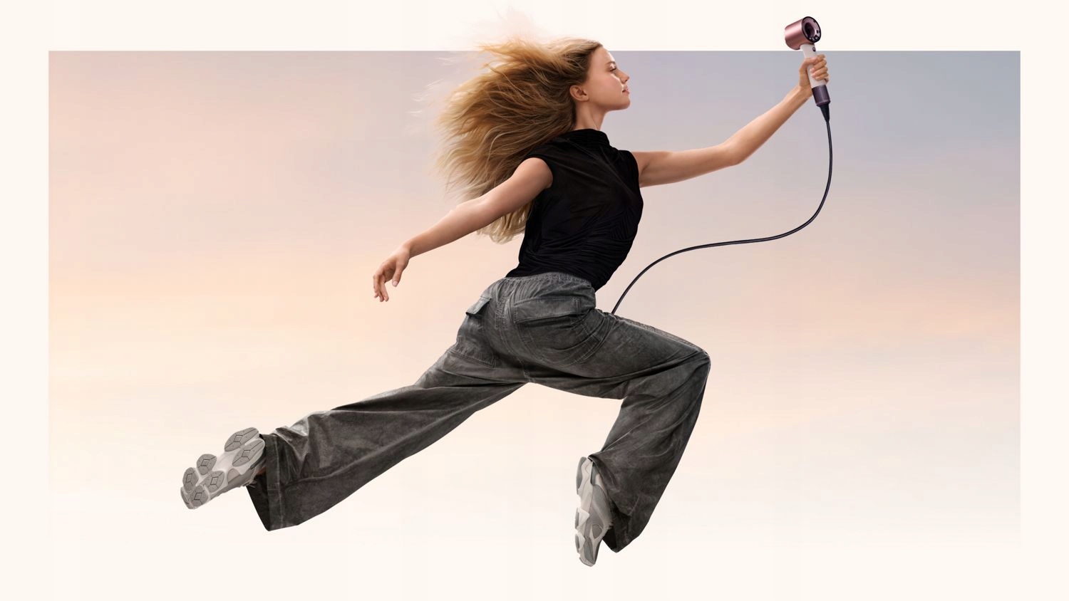 Suszarka do włosów Dyson Supersonic Travel 1220 W – Idealna do podróży
