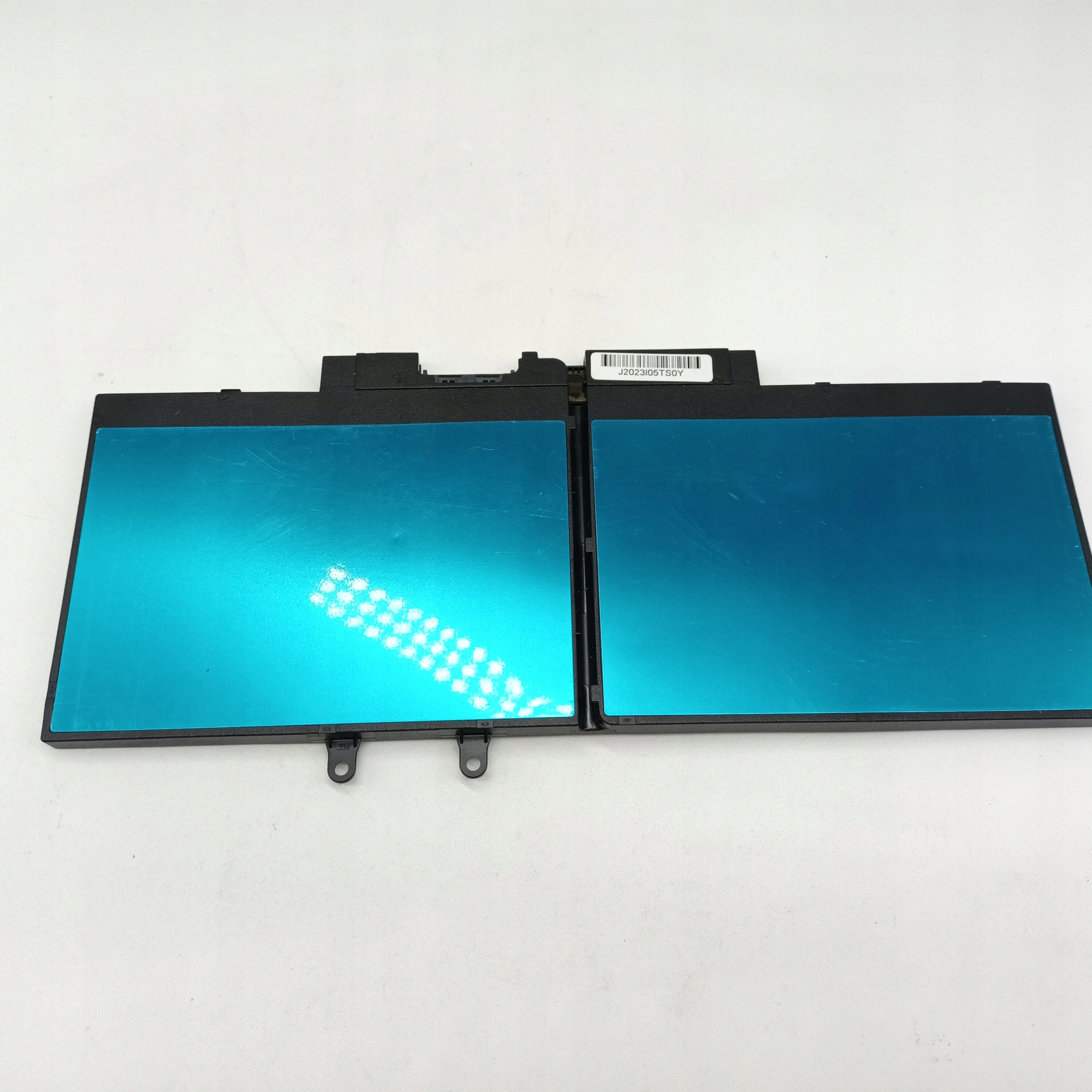 Kompatybilność z modelami Dell Latitude 5400 i Precision 3540