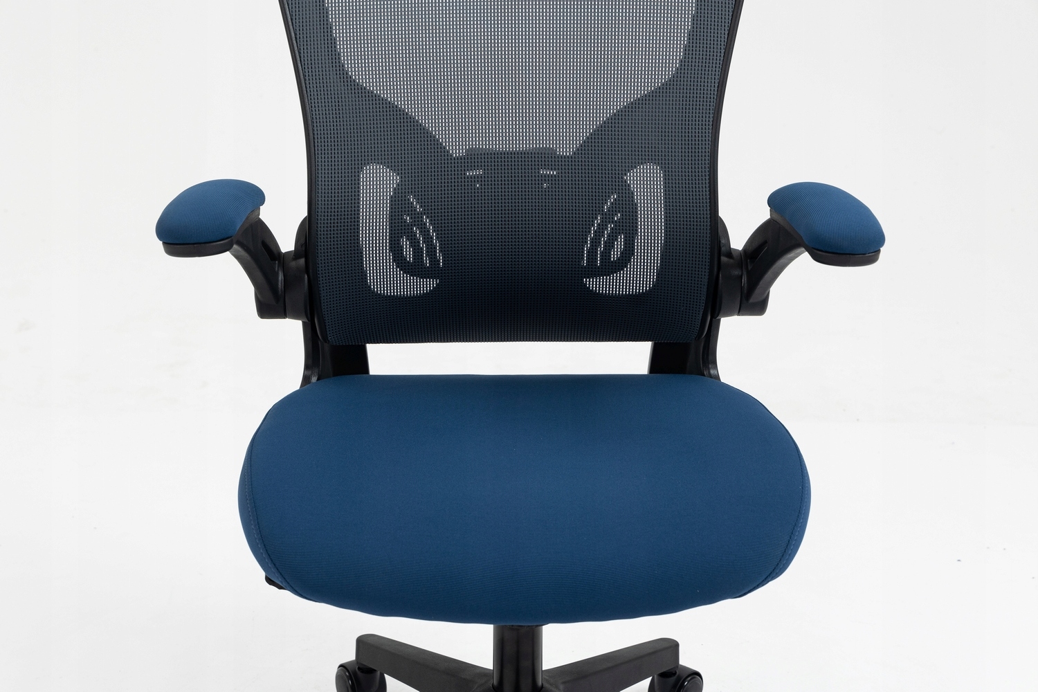 Krzesło biurowe Signal Fotel biurowy obrotowy Q-333 – Komfort i elegancja w Twoim biurze