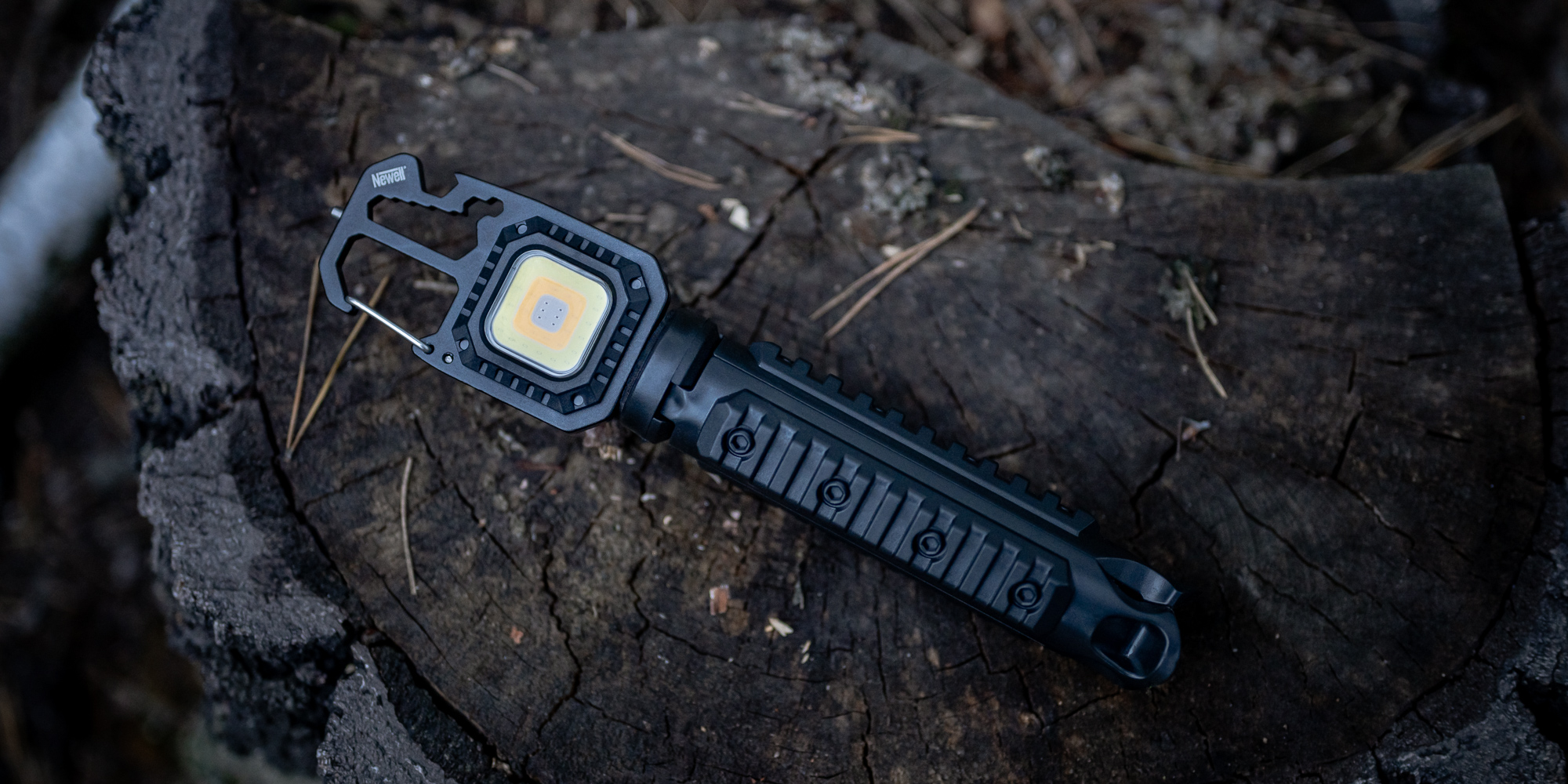 Lampka LED Newell Lunar Multitool + statyw