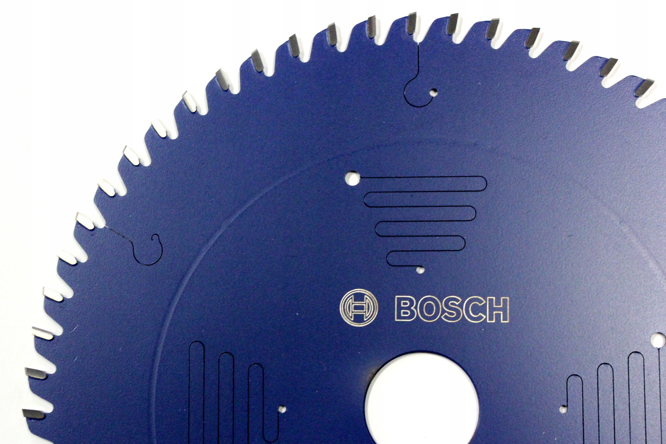 Zastosowanie w cięciu płyt wiórowych i laminatów HPL