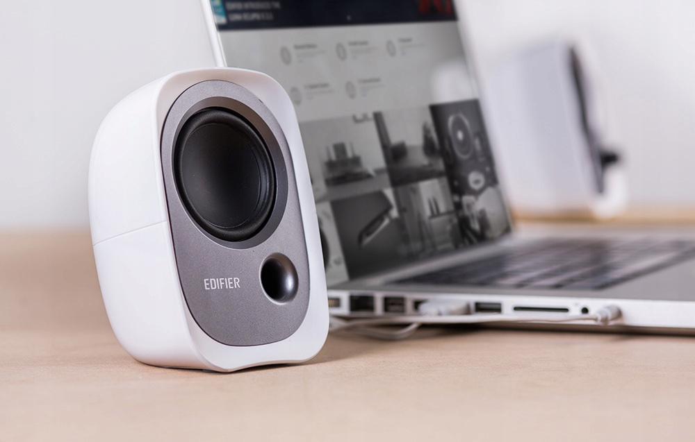 Łatwa instalacja zasilania przez USB – Bez dodatkowych zasilaczy