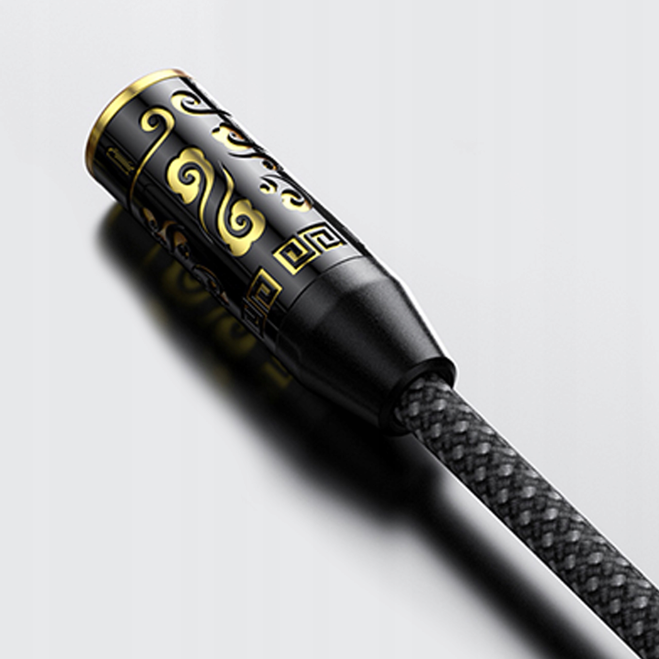 Kompaktowy i elegancki DAC/AMP USB-C