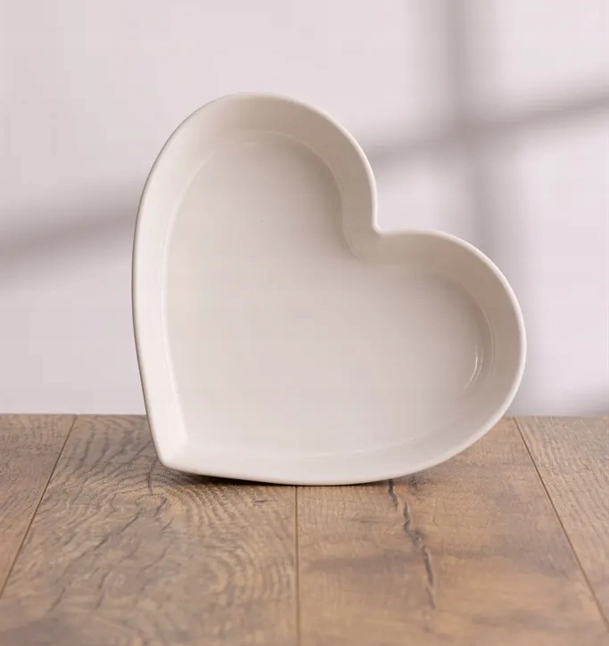 Idealna do pieczenia – Pojemność 1,5 l i maksymalna temperatura 240°C