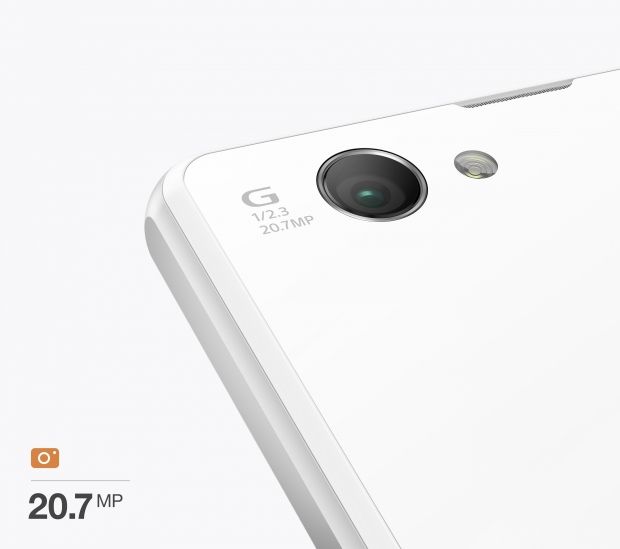 Xperia Z1 Compact to telefon NFC, który jest wyposażony w przetwornik o rozdzielczości 20,7 MP, mechanizm przetwarzania obrazów BIONZ oraz obiektyw G firmy Sony.