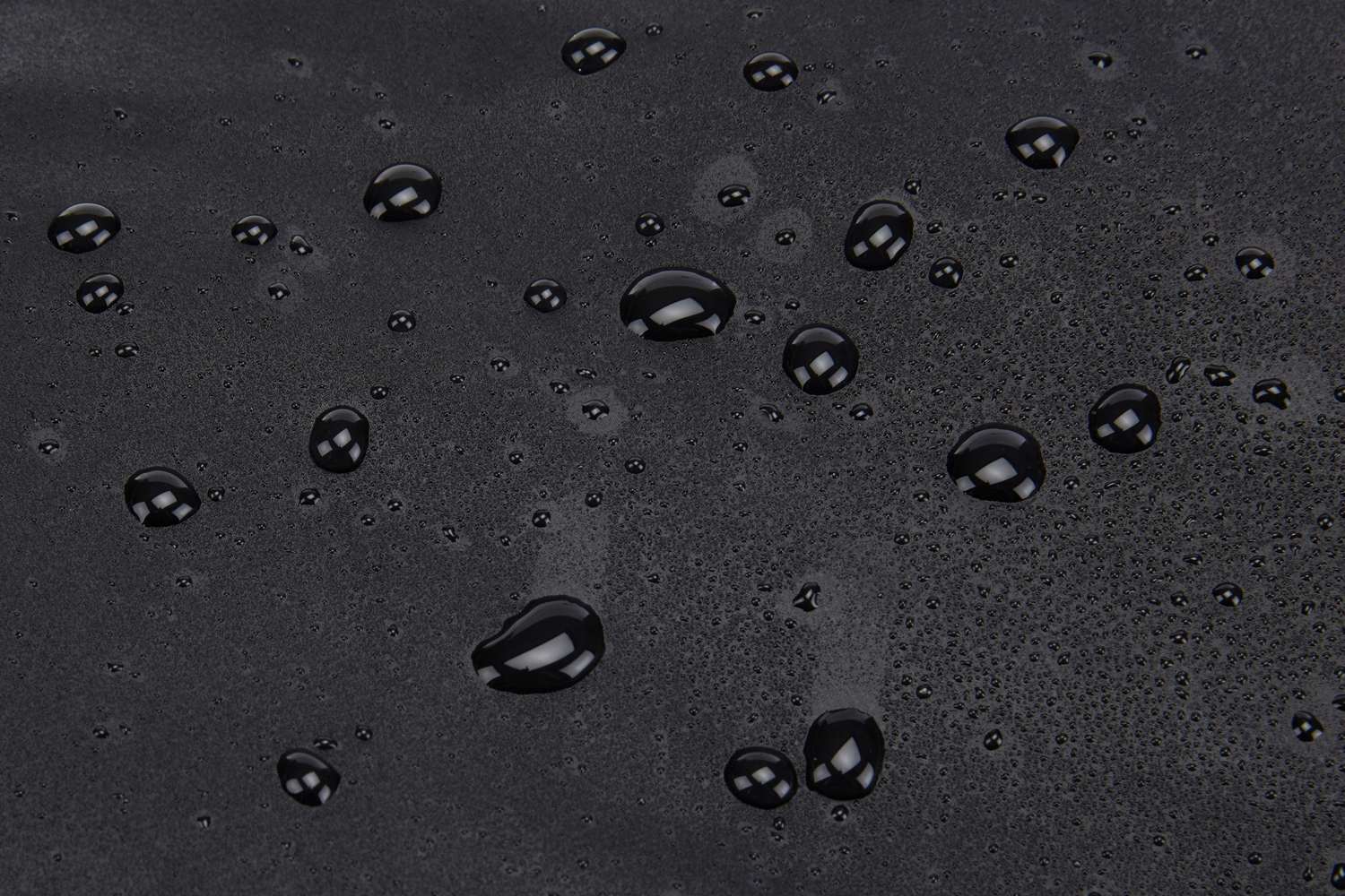 Łatwy dostęp do zawartości dzięki szerokiemu otwarciu