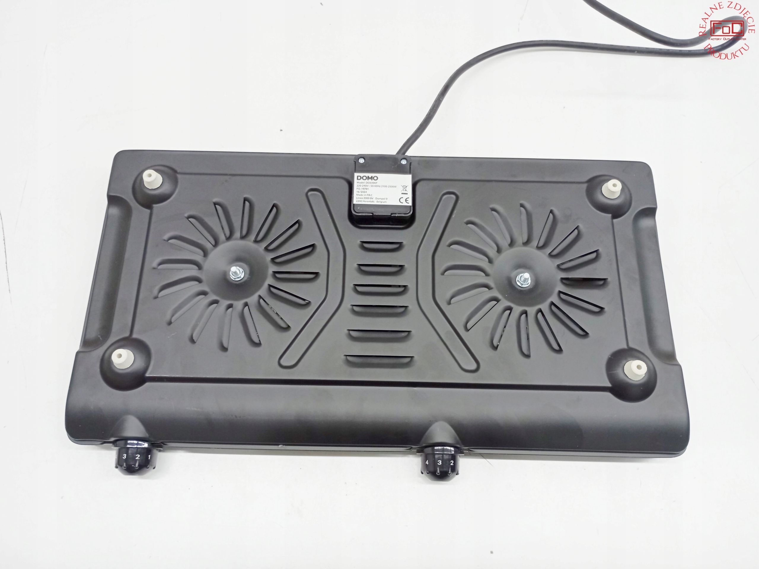 Elegancki design – Czarna płyta ceramiczna