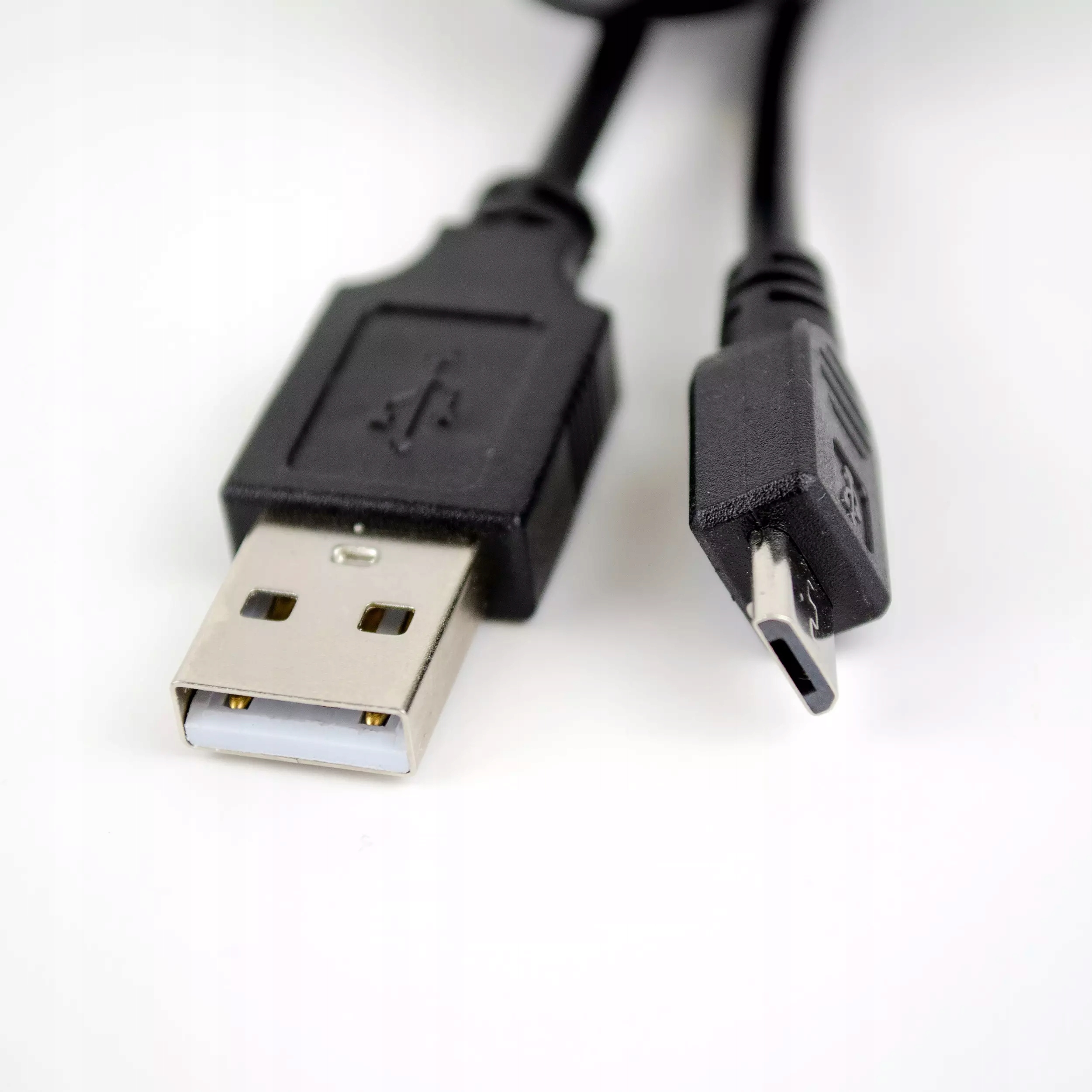 Interaktywny globus z aplikacją Augmented Reality