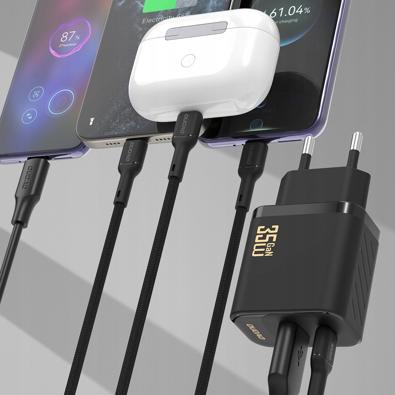 Dwa porty USB-C i USB-A do jednoczesnego ładowania