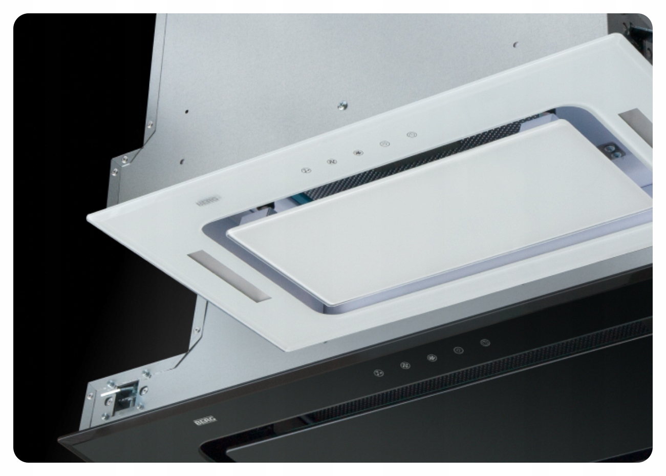 Wydajność i moc – 599 m³/h dla skutecznego pochłaniania oparów