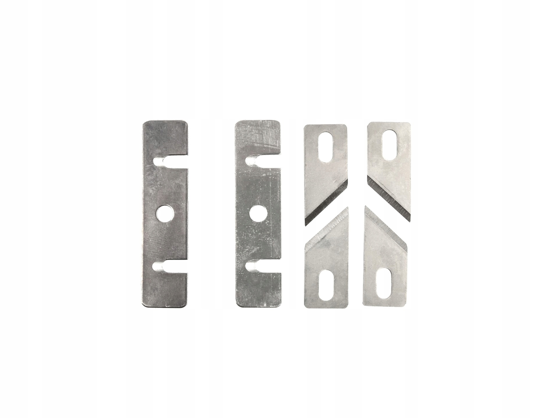 Dwa zestawy ostrzy – Standardowe i ukośne cięcie