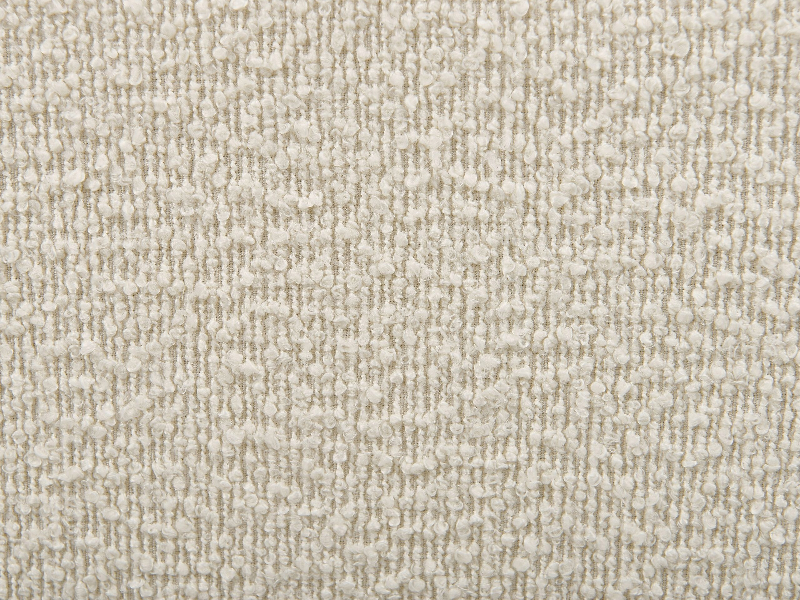 Komfortowe wezgłowie i równomierne wsparcie ciała