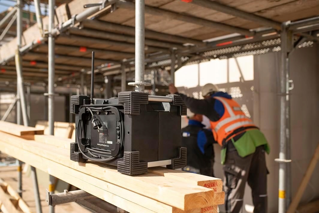 Powerbank i możliwość parowania stereo