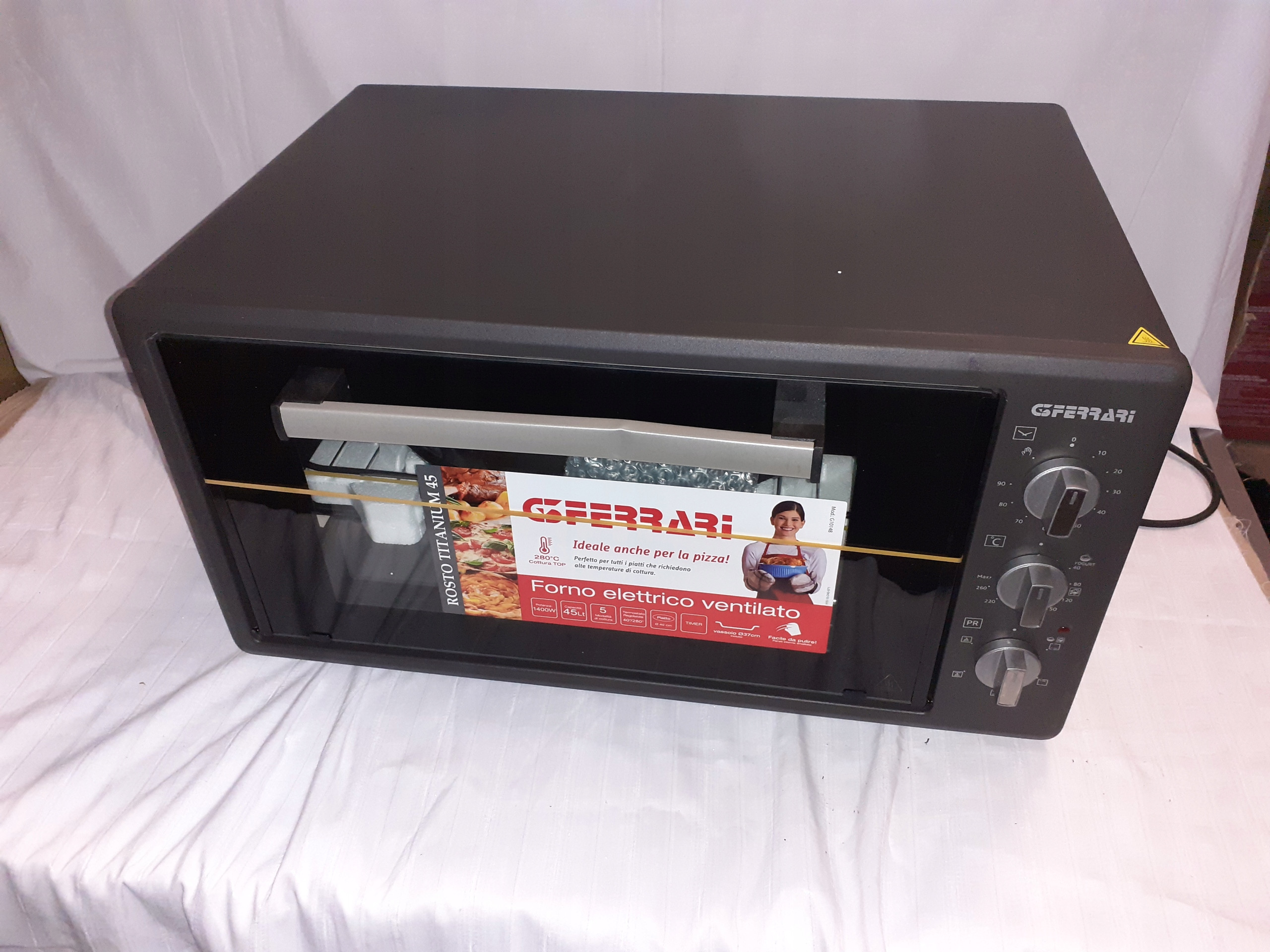 Wysoka moc 1400W – Efektywne pieczenie