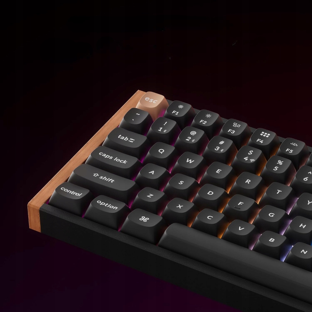 Programowalne klawisze i podświetlenie RGB LED