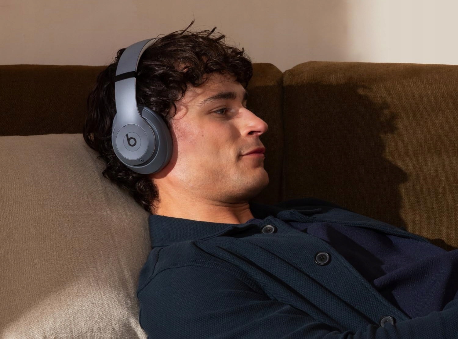 Niestandardowa platforma akustyczna dla bogatego brzmienia