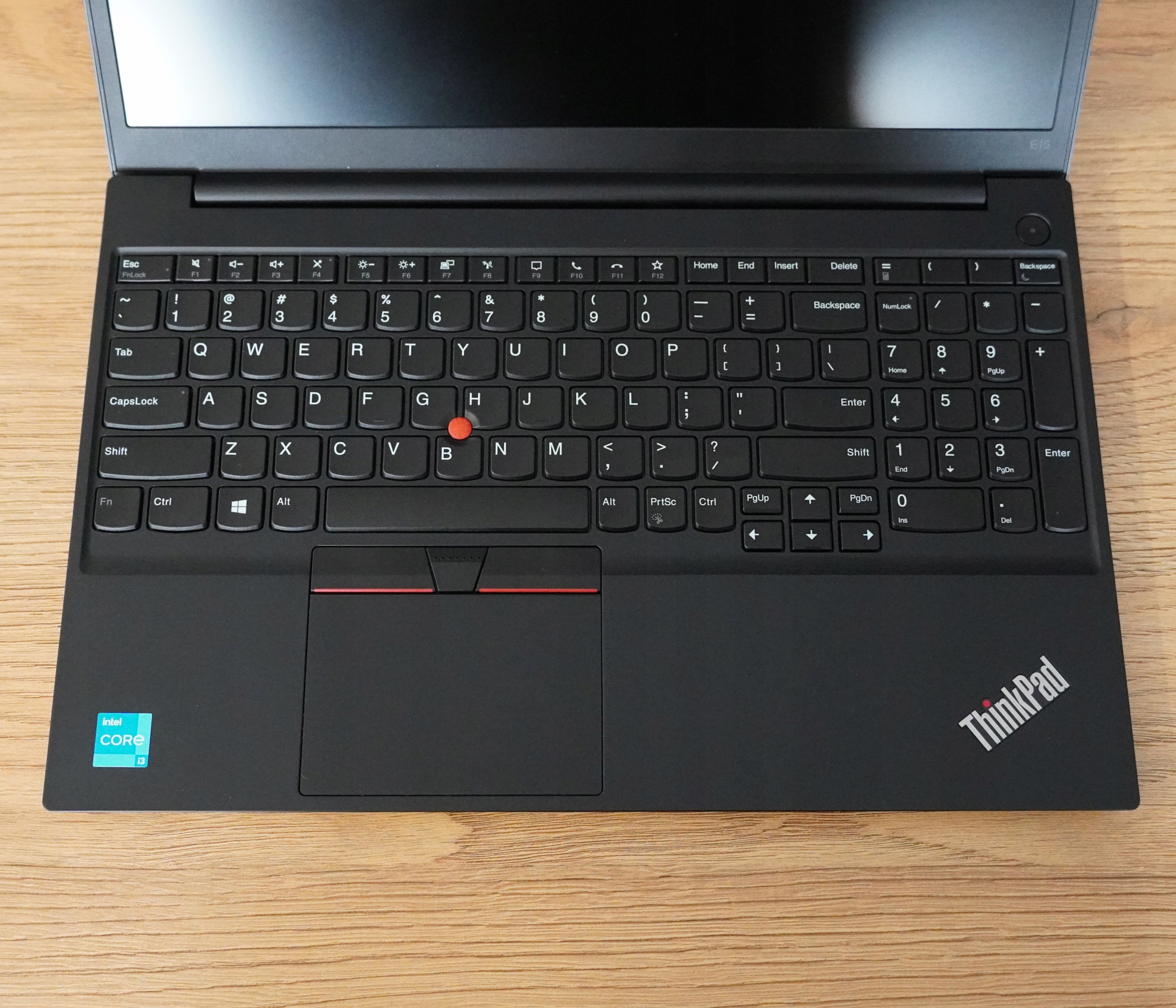 Wydajność baterii – Do 14 godzin pracy bez ładowania