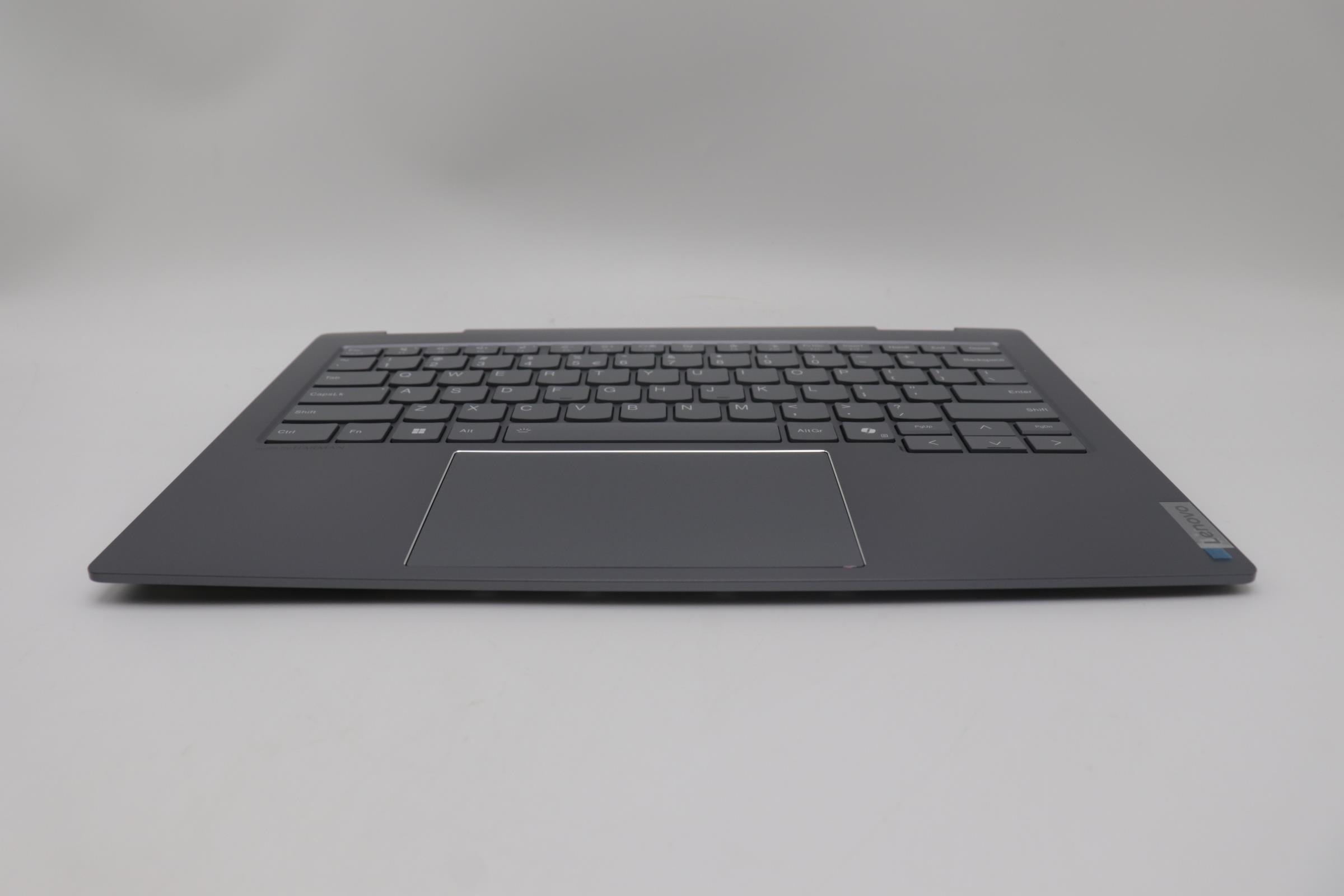 Szary kolor – Elegancki wygląd laptopa
