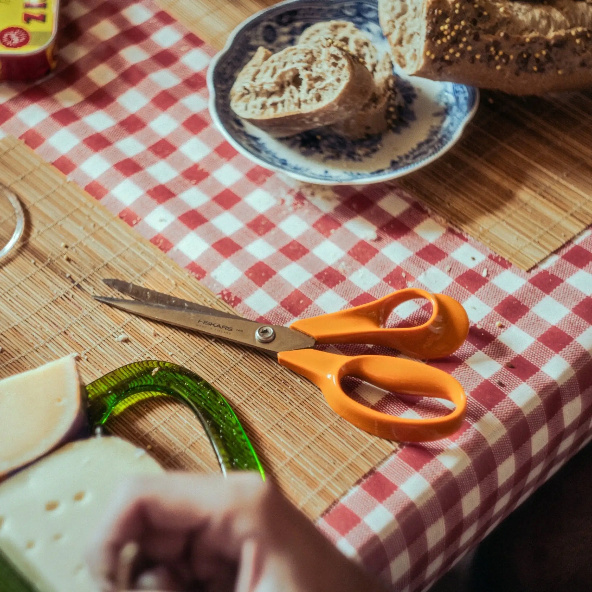 Wysokiej jakości stal nierdzewna – Trwałość i precyzja cięcia