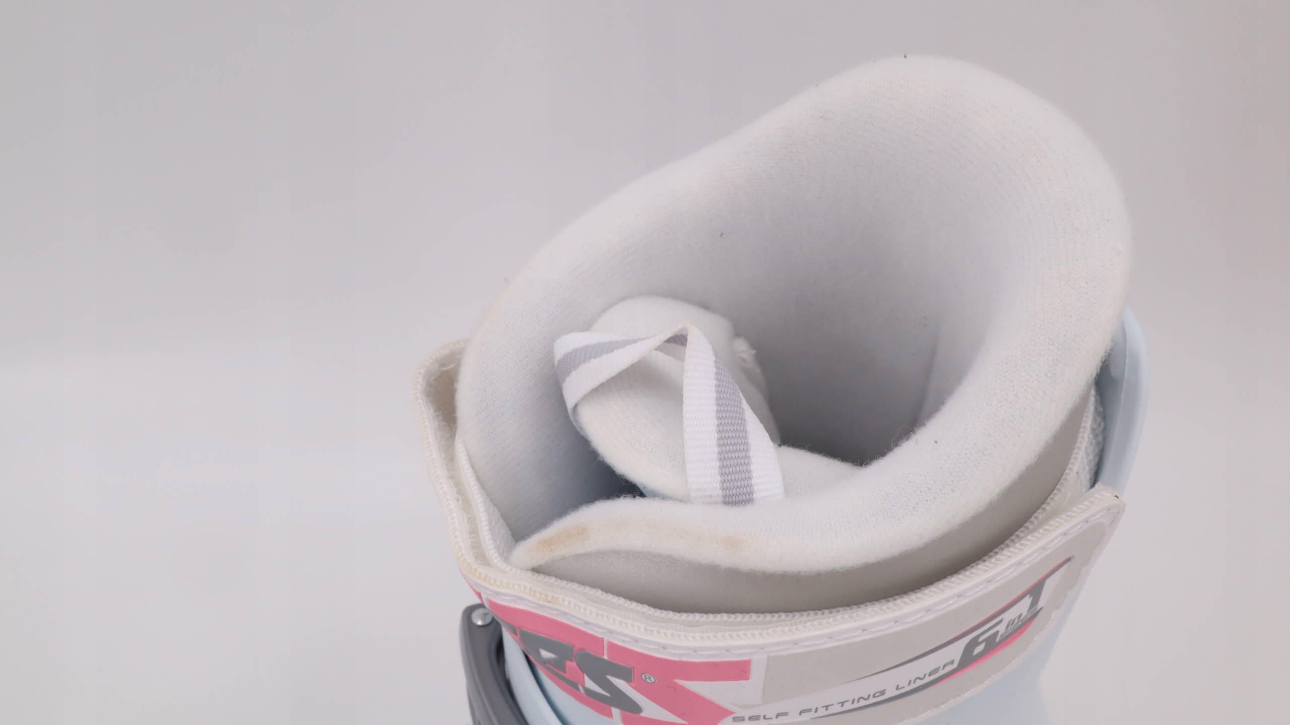 Wygodny wewnętrzny but dla długotrwałego komfortu