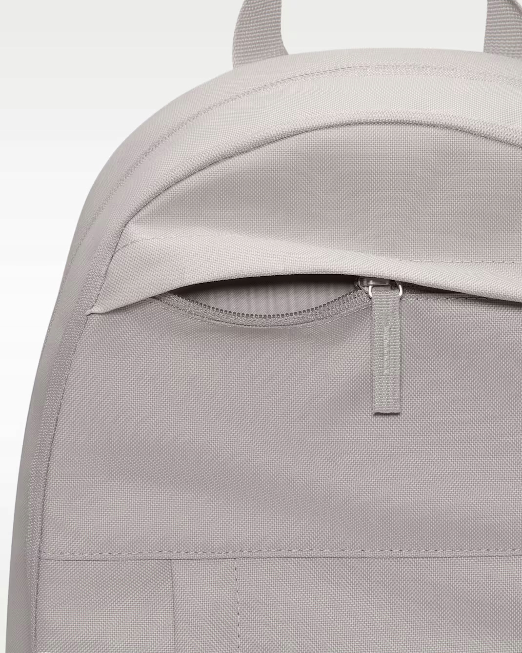 Przestronna komora główna z podwójnym zamkiem – Łatwy dostęp do zawartości