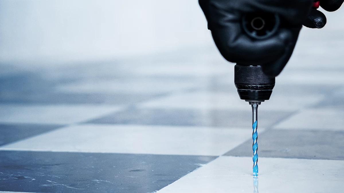 Uchwyt cylindryczny kompatybilny z uchwytami trójszczękowymi