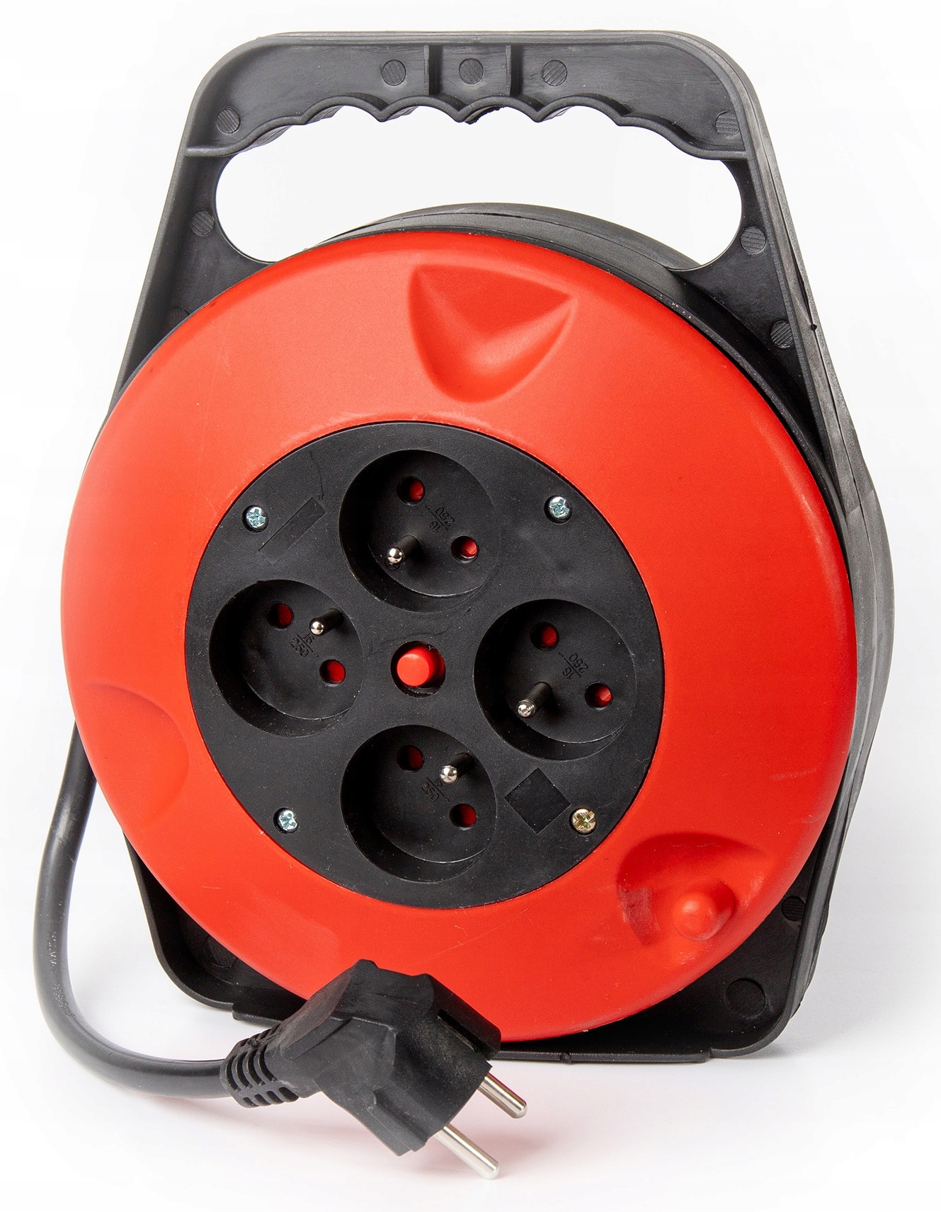 Kabel przedłużacz 230V 8m 16A czarny na bębnie PLATINET – Niezawodne zasilanie w każdych warunkach