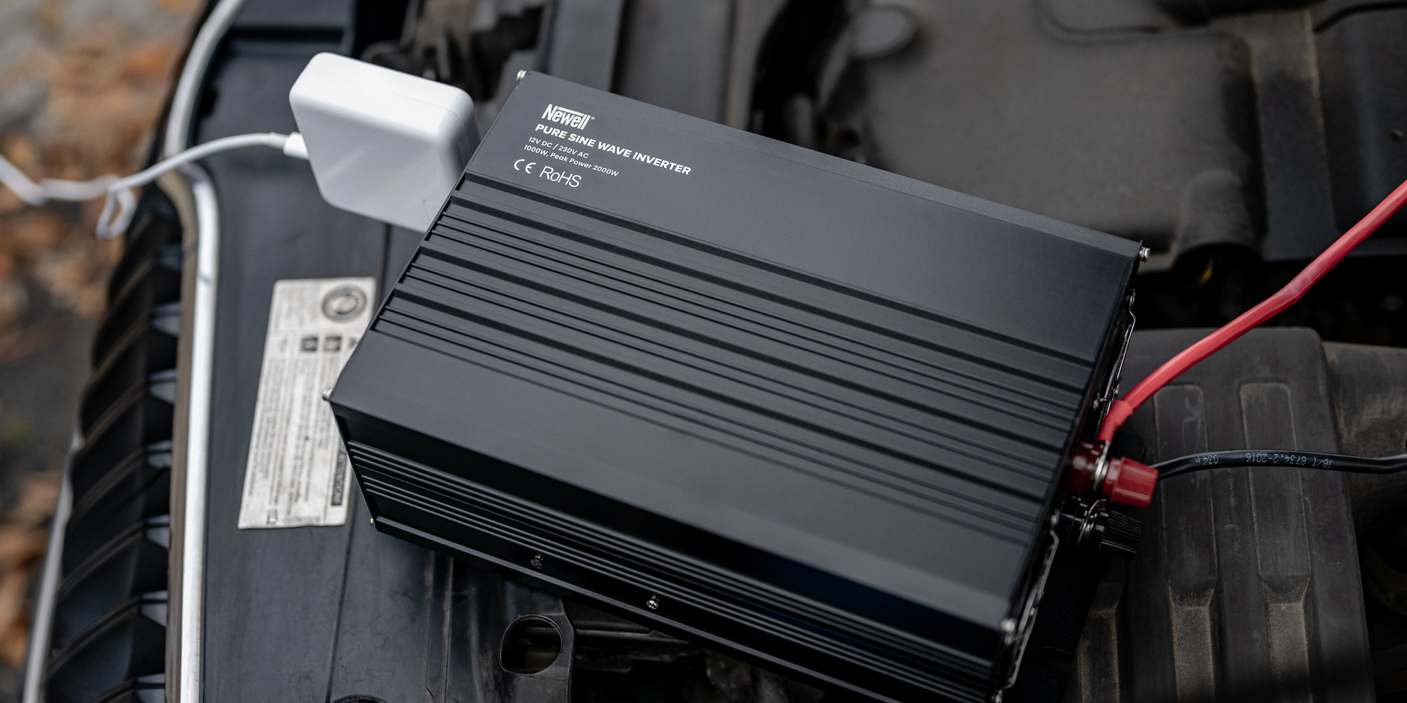 Przetwornica napięcia Newell z czystą sinusoidą - 12 V _ 230 V, 1000 W