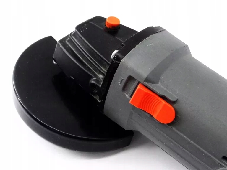 Funkcje bezpieczeństwa: softstart i blokada wrzeciona