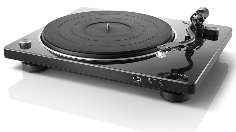 Wbudowany przedwzmacniacz i port USB do nagrywania