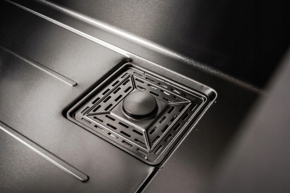 Praktyczny dozownik na płyn do naczyń