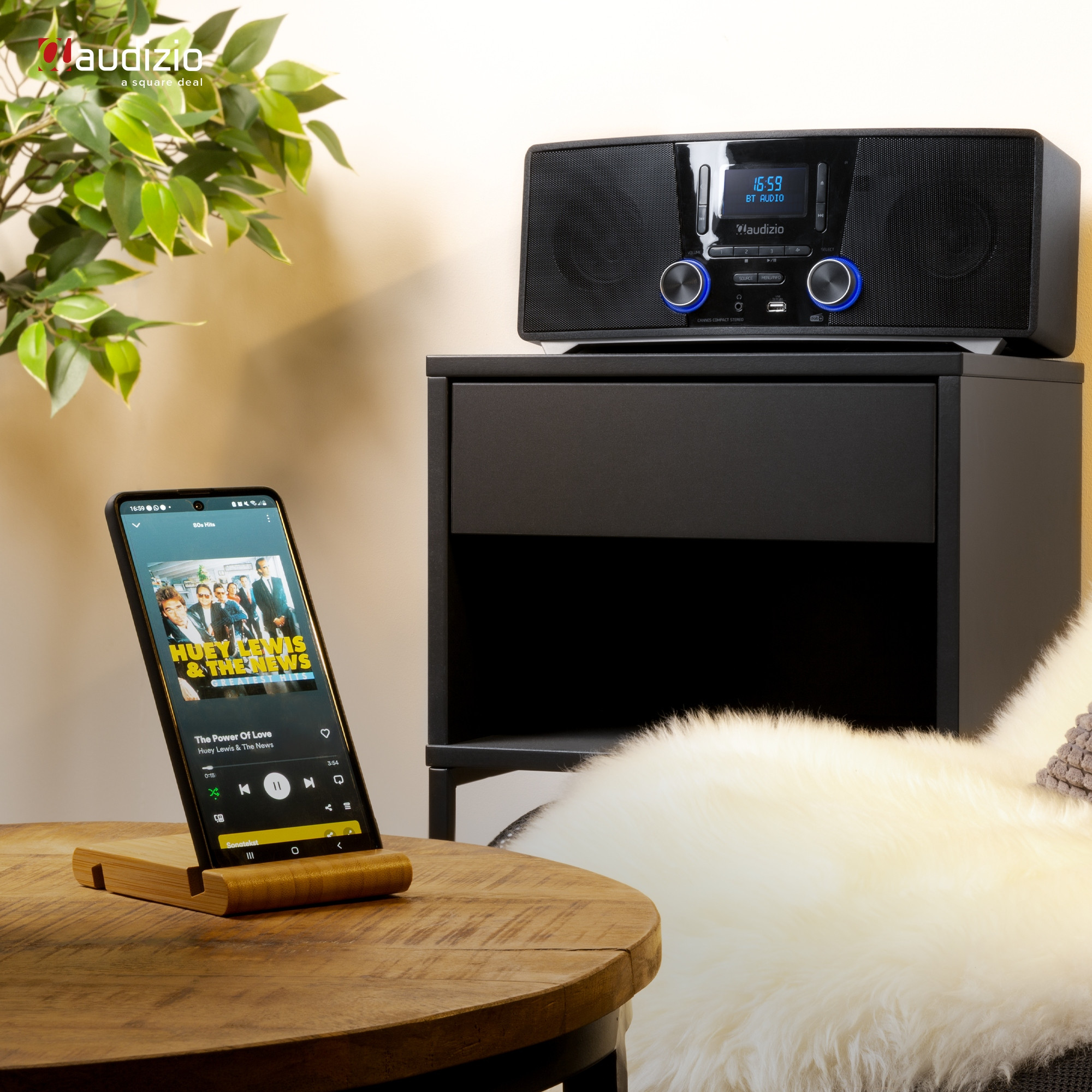 Wbudowany odbiornik Bluetooth – Bezprzewodowe przesyłanie muzyki