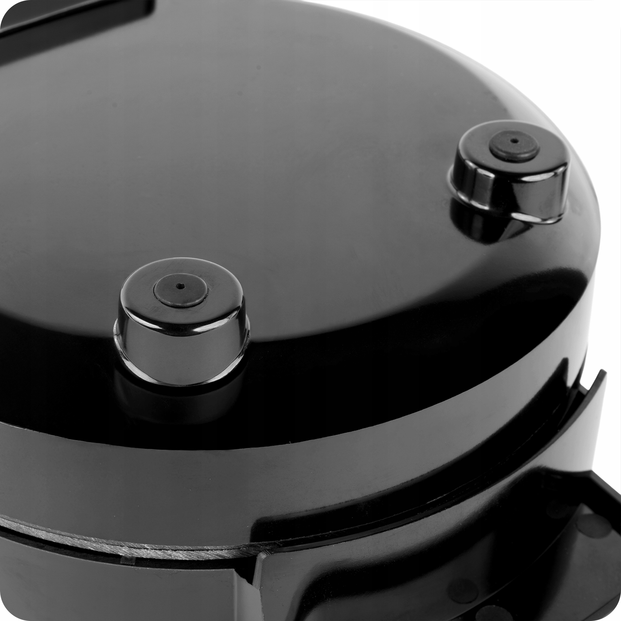 Elegancki design – Czarna obudowa pasująca do każdej kuchni