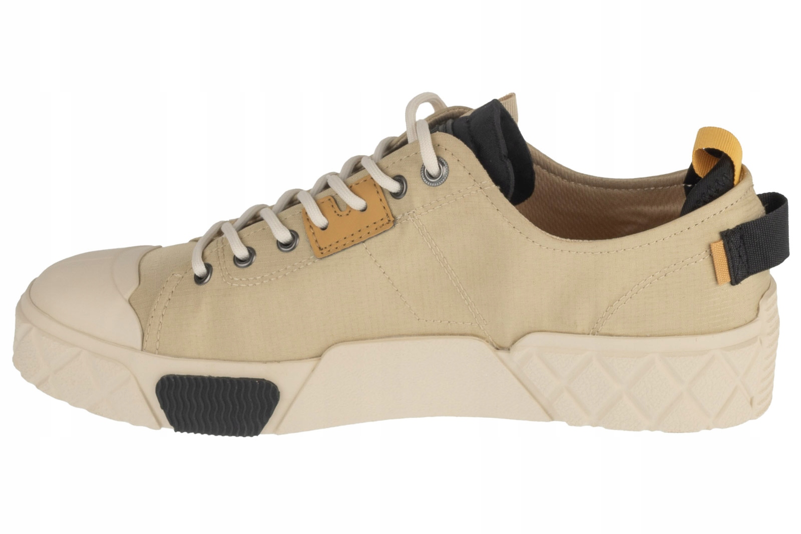 Niskoprofilowy design – doskonałe do codziennych stylizacji