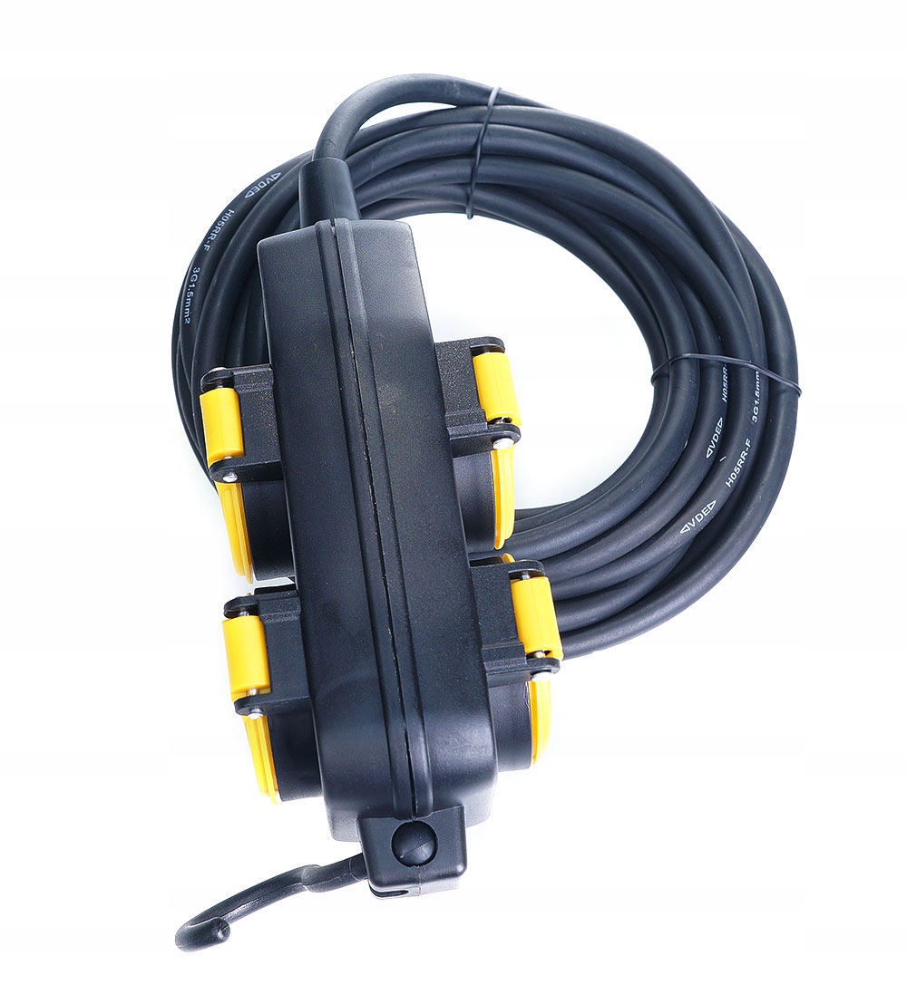 Wygodne gniazda z klapkami ochronnymi