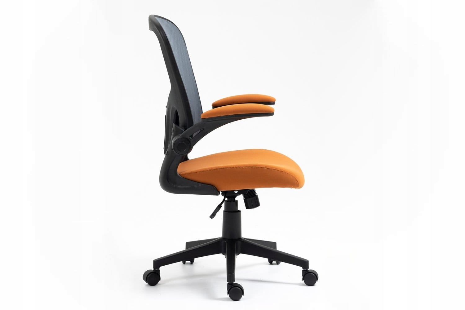 Przewiewne siedzisko z tkaniny i siatki