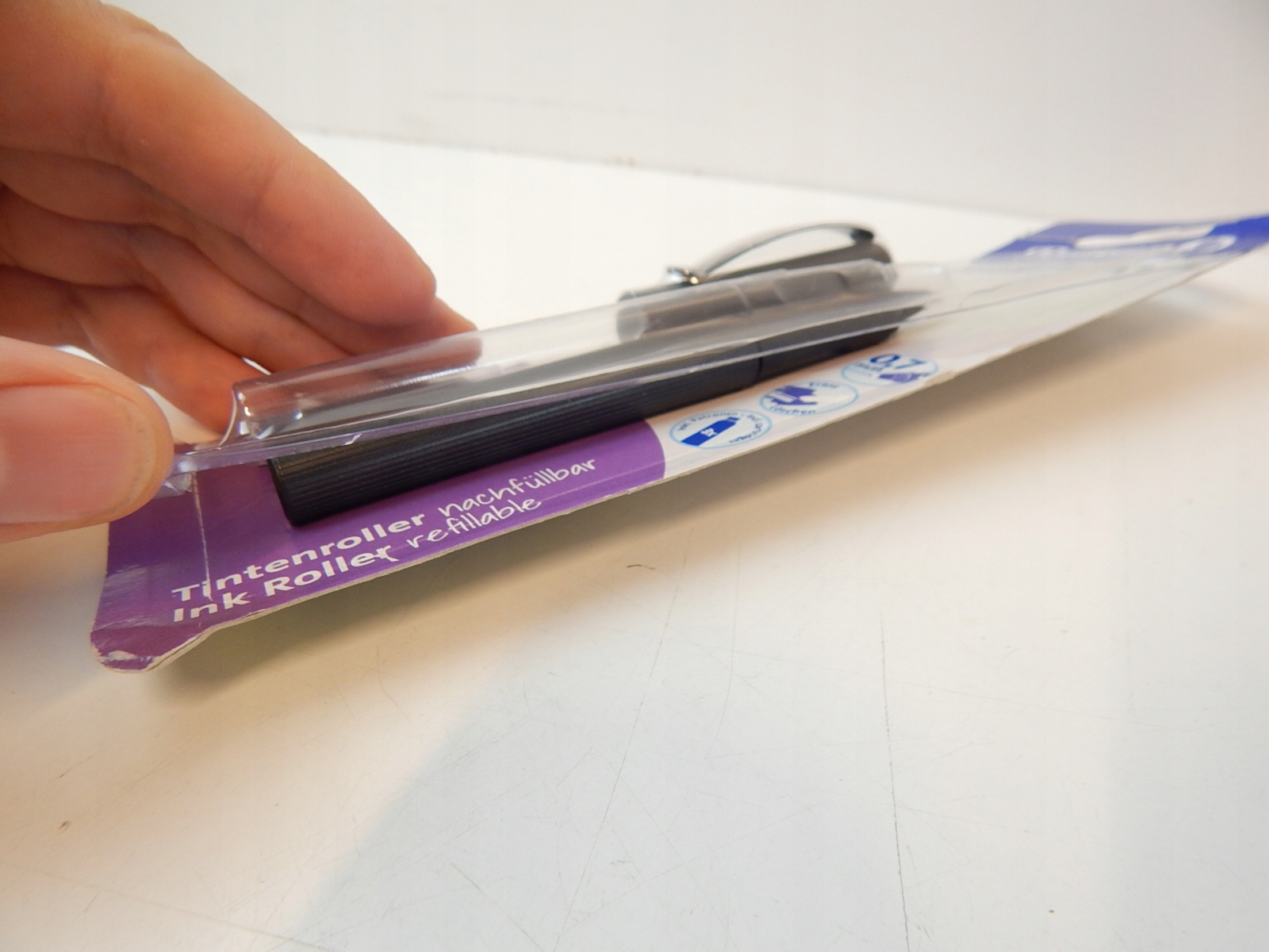 Pelikan Tintenroller Pina Colada Edition – Kolorowe pisanie w Twoim biurze