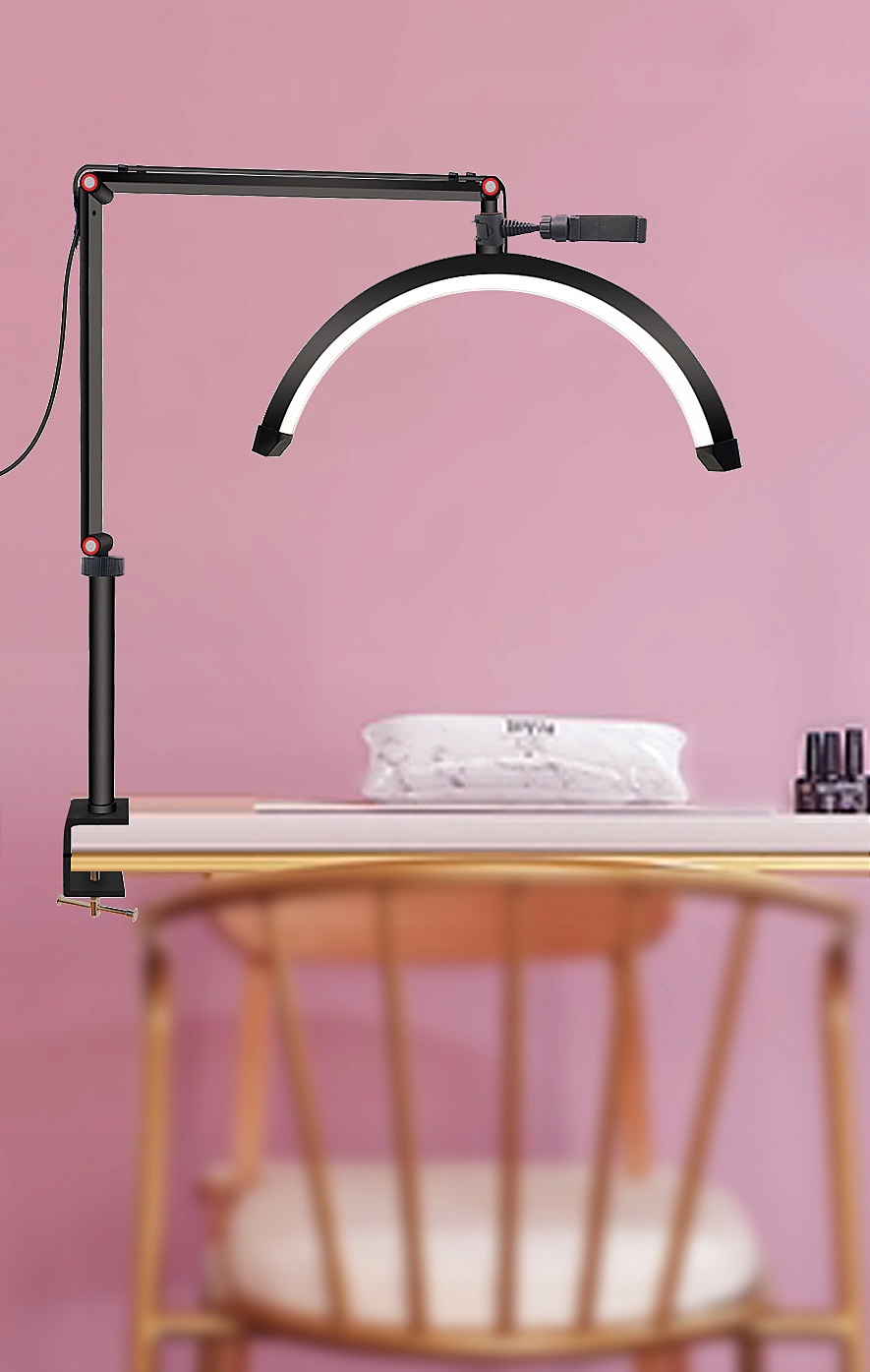 Wbudowany ściemniacz – Precyzyjna kontrola mocy oświetlenia