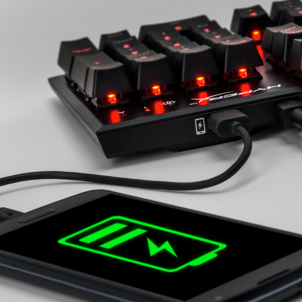 Wygodny port USB do ładowania