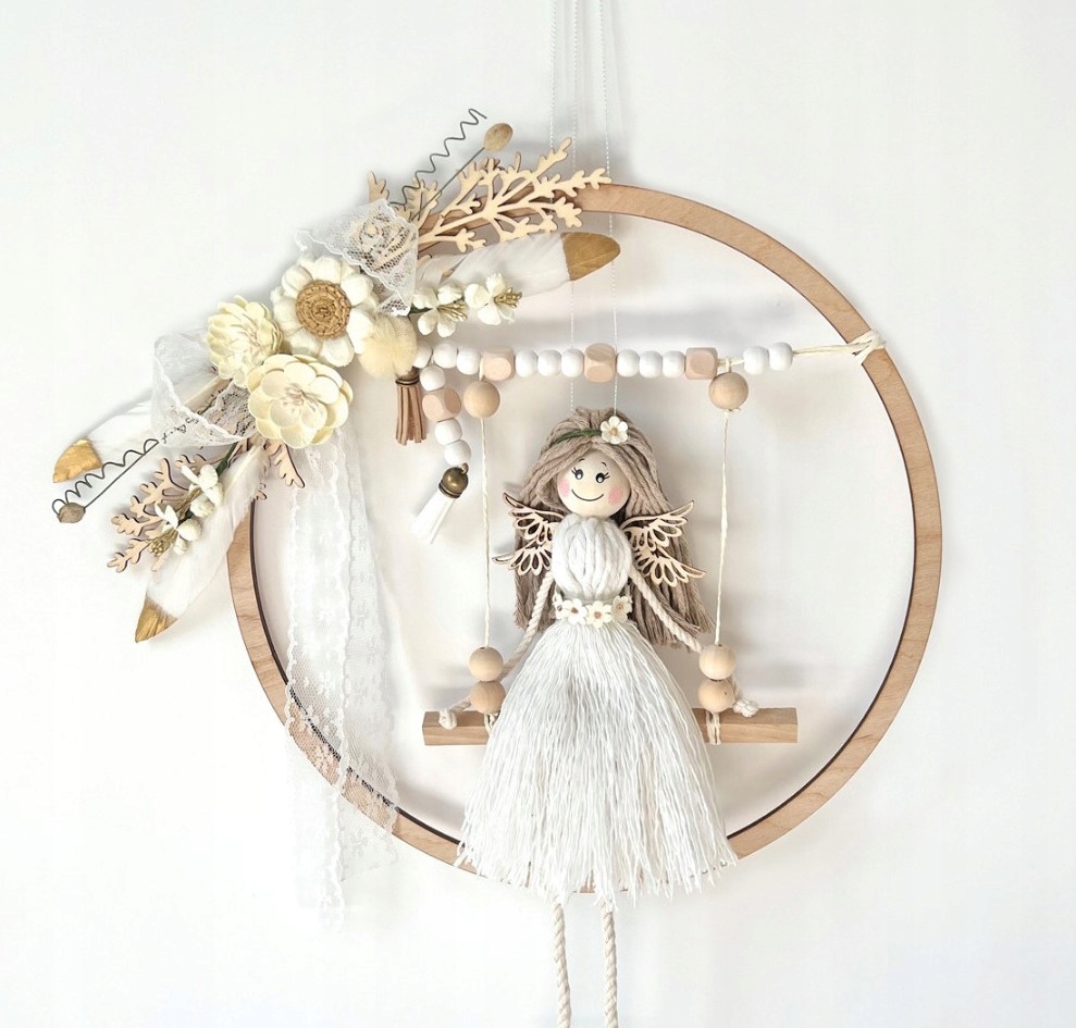 Techniki dekoracji: decoupage, stemplowanie, embossing